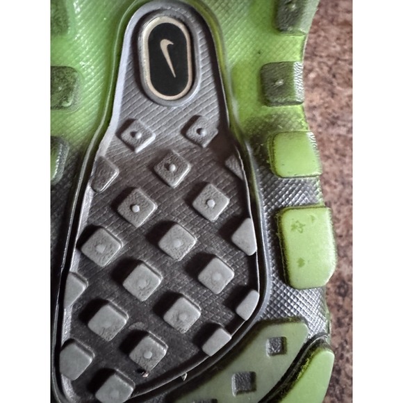 Nike Air Max 95 Dynamic Flywire Poison Green Men's Size 10.5 Y2K Gray Green - Picture 11 of 11